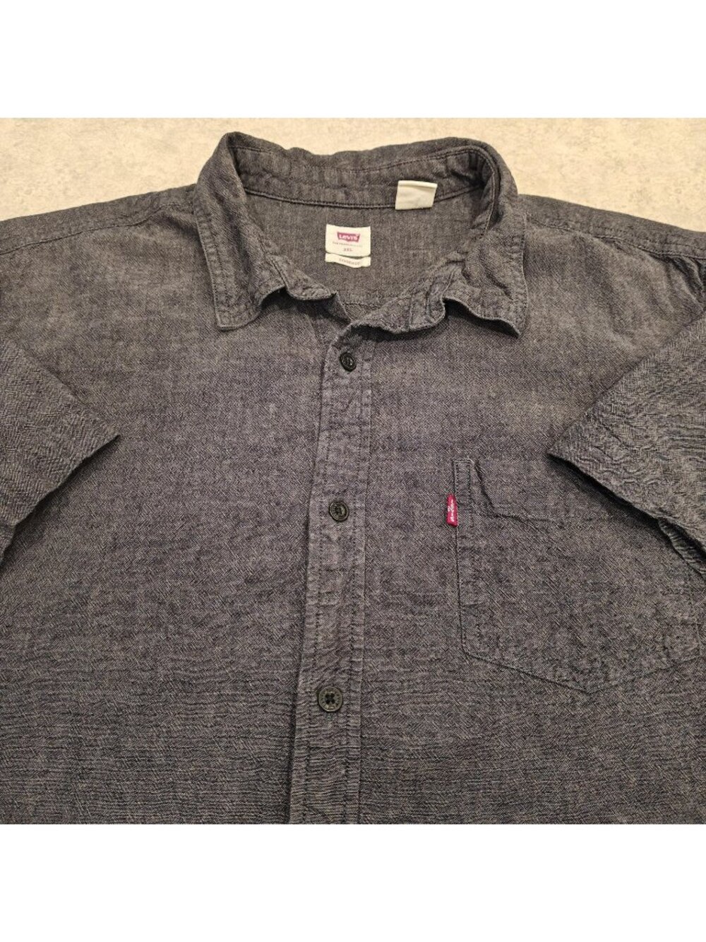 Levi's Shirt Mens 3XL Gray Chambray Standard Fit Button Up Short Sleeve Red Tab